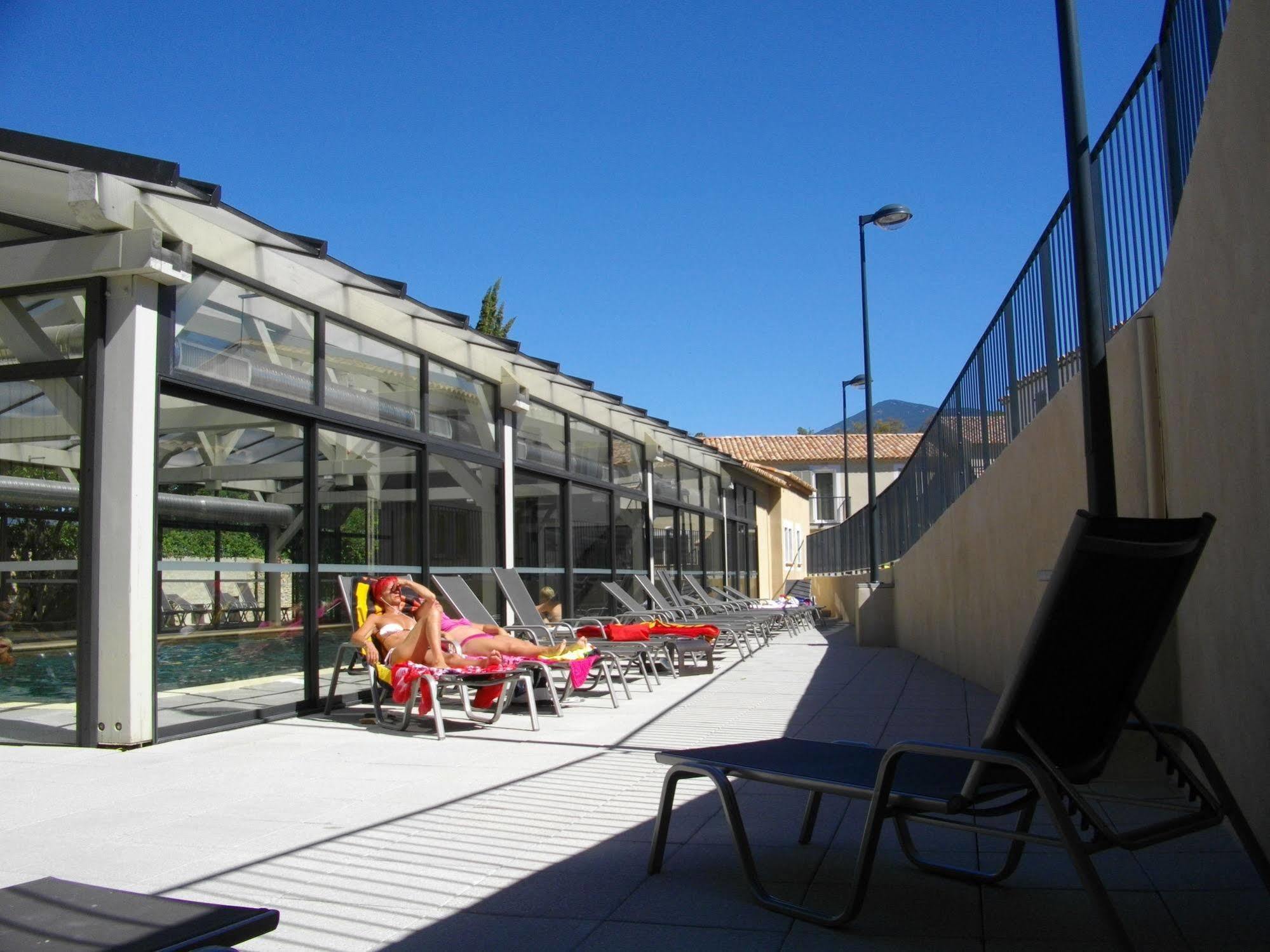 Garden & City Mont-Ventoux Malaucene Aparthotel Exteriör bild