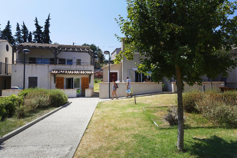 Garden & City Mont-Ventoux Malaucene Aparthotel Exteriör bild